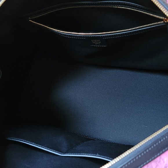 New MCM Pink Visetos Weekender - 18x8 - Picture 6 of 16